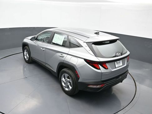 Used 2023 Hyundai Tucson SE image 39