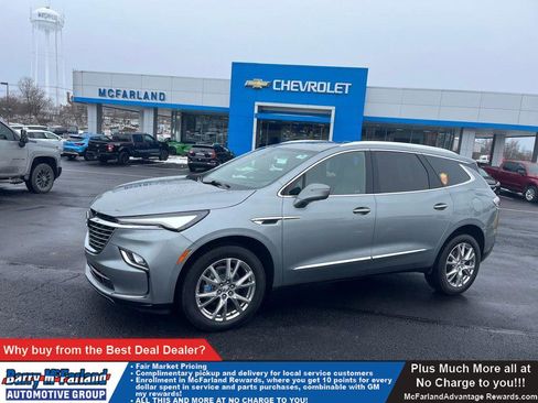 Used 2023 Buick Enclave Premium w/ Experience Buick Package image 1