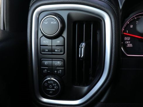 Used 2020 Chevrolet Silverado 1500 LTZ image 19