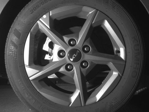 Used 2025 Kia K4 FWD image 15