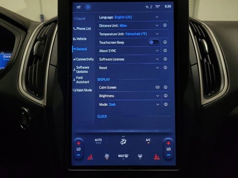 Used 2024 Ford Edge SEL image 25