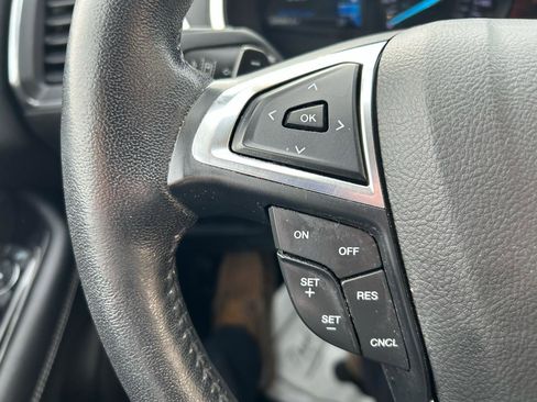 Used 2020 Ford Edge Titanium w/ Cargo Accessory Package AWD/4WD image 18
