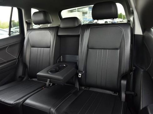 Certified 2024 Volkswagen Tiguan SE AWD/4WD image 22