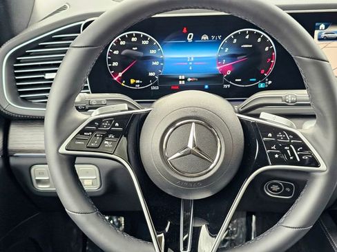 New 2026 Mercedes-Benz GLS 450 4MATIC image 31