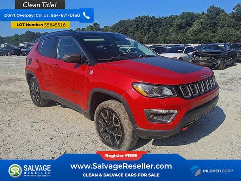 Used 2019 Jeep Compass Trailhawk AWD/4WD image 5