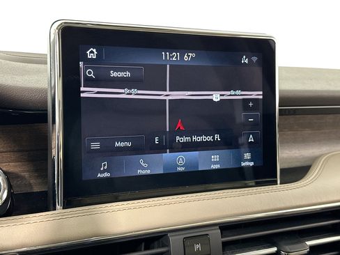 Used 2020 Lincoln Corsair Reserve w/ Rear Removable Package Tray image 13