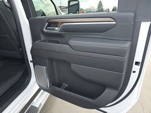 New 2025 Chevrolet Silverado 3500 High Country w/ Technology Package image 13