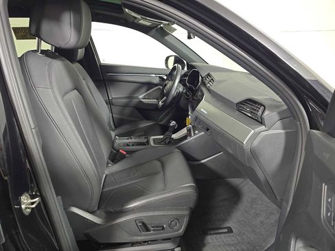 Used 2023 Audi Q3 2.0T Premium Plus w/ Premium Plus Package AWD/4WD image 8