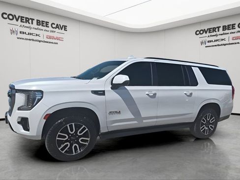 Used 2022 GMC Yukon XL AT4 w/ Max Trailering Package image 4