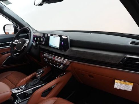 New 2025 Kia Telluride AWD image 17