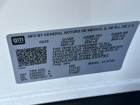 Used 2025 Chevrolet Equinox LT AWD/4WD image 27