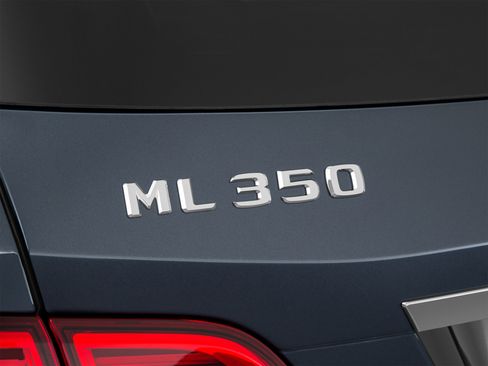 Used 2015 Mercedes-Benz ML 350 4MATIC image 63