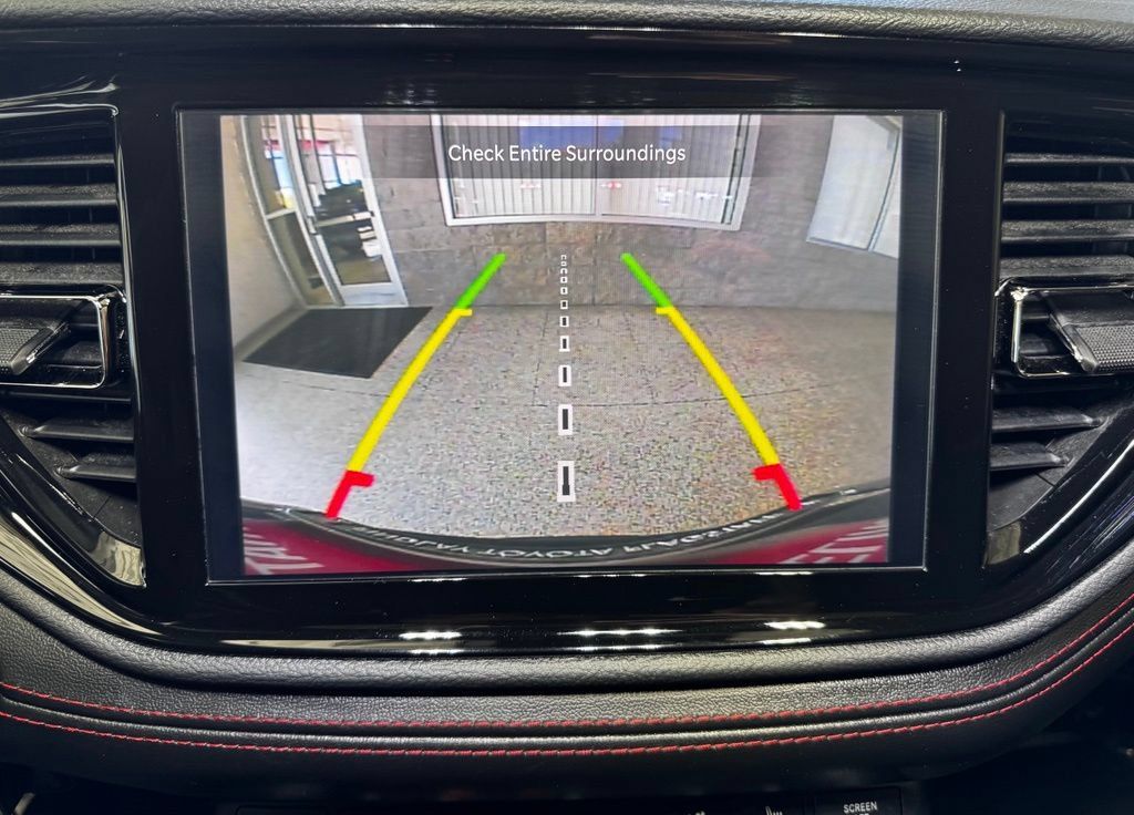 Used 2025 Dodge Durango GT AWD/4WD image 28