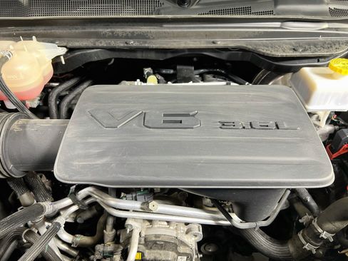 Used 2023 RAM 1500 Big Horn AWD/4WD image 28