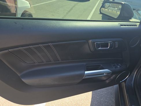 Used 2017 Ford Mustang GT Premium w/ GT Performance Package image 15