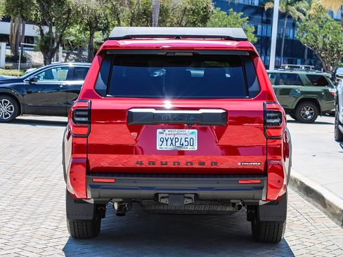 Certified 2026 Toyota 4Runner TRD Off-Road Premium AWD/4WD image 8