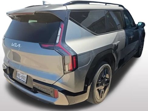 Used 2024 Kia EV9 GT-Line AWD/4WD image 7