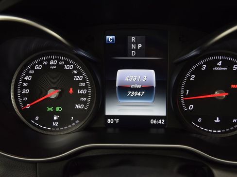 Certified 2018 Mercedes-Benz C 300 Sedan image 26