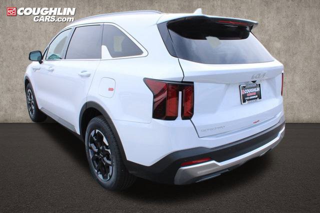 Used 2025 Kia Sorento S w/ Panoramic Sunroof Package FWD image 14