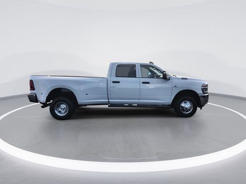 New 2026 RAM 3500 Tradesman image 9