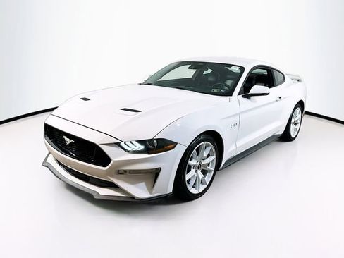 Used 2022 Ford Mustang GT Premium w/ Equipment Group 401A image 3