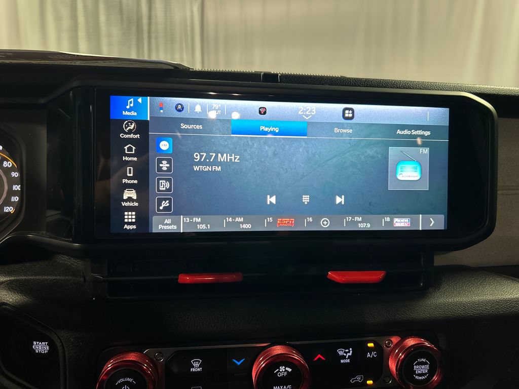 Used 2024 Jeep Wrangler Sport AWD/4WD image 17