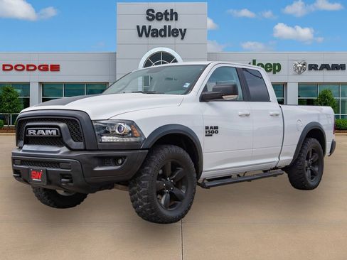 Used 2019 RAM 1500 Classic Warlock w/ Luxury Group image 3