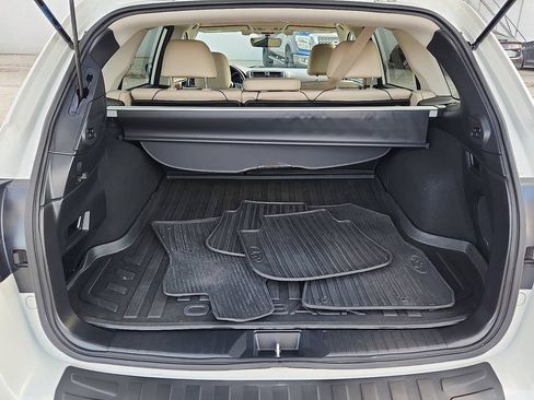 Used 2018 Subaru Outback 2.5i Limited image 17