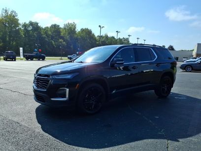 Used 2022 Chevrolet Traverse LT