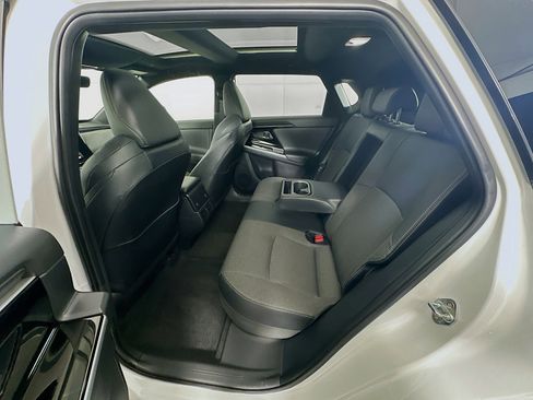 Used 2024 Toyota bZ4X XLE w/ Weather Package image 29