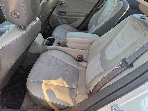 Used 2013 Chevrolet Volt Premium w/ Premium Trim Package image 11
