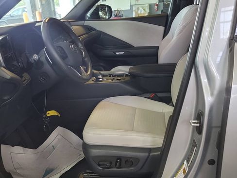 Used 2024 Lexus TX 350 AWD w/ Technology Package image 3