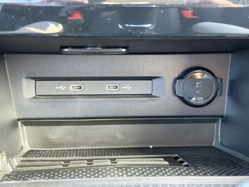 New 2026 Volkswagen Taos SE image 22