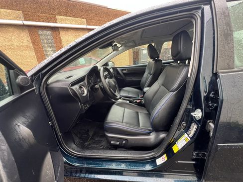 Used 2019 Toyota Corolla XSE FWD image 26