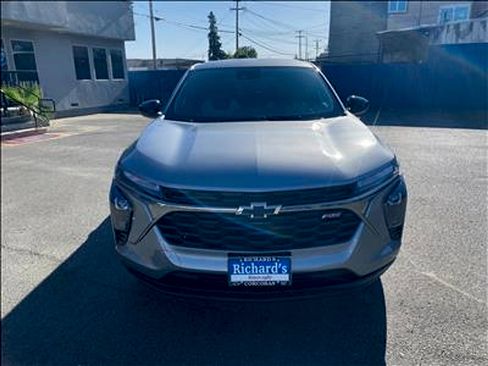New 2026 Chevrolet Trax RS w/ Driver Confidence Package FWD image 12