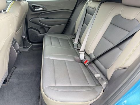 Certified 2025 Chevrolet Trax ACTIV w/ Driver Confidence Package FWD image 15