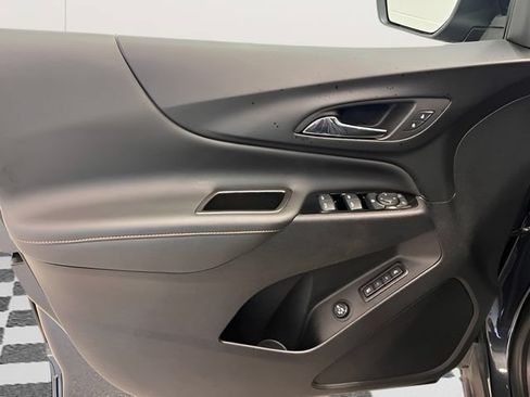 Certified 2022 Chevrolet Equinox Premier FWD image 16