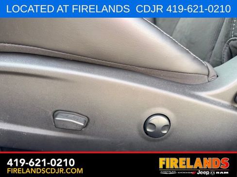 Used 2023 Dodge Challenger R/T w/ Plus Package RWD image 17