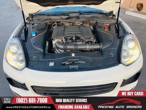 Used 2017 Porsche Cayenne Platinum Edition AWD/4WD image 57