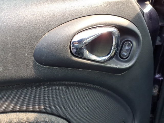 Used 2005 Chrysler PT Cruiser Touring FWD image 14