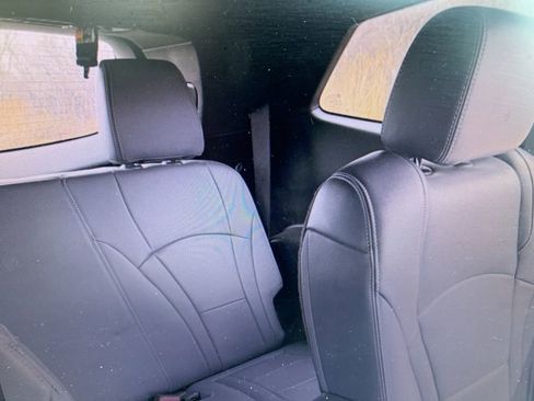 Used 2024 Buick Enclave Premium image 19