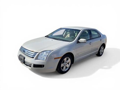 Used 2008 Ford Fusion SE image 1