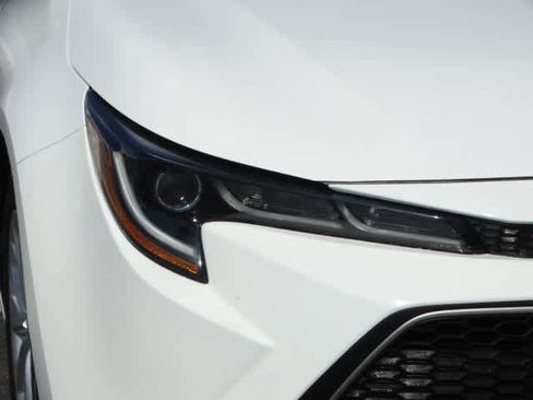 Used 2021 Toyota Corolla XLE image 5