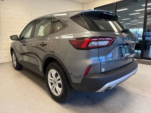Used 2023 Ford Escape AWD image 16