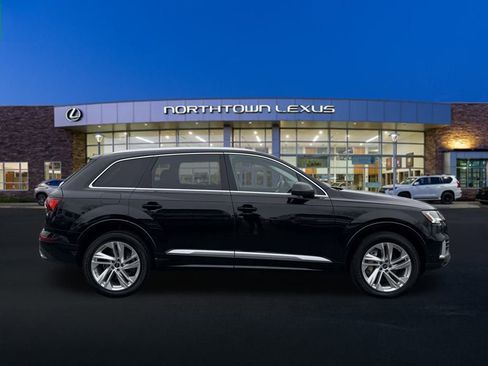 Used 2023 Audi Q7 3.0T Premium image 25