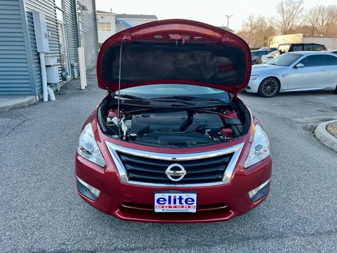 Used 2015 Nissan Altima 2.5 S w/ Special Edition Package image 9