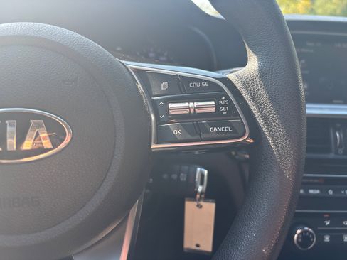 Used 2019 Kia Optima LX image 42