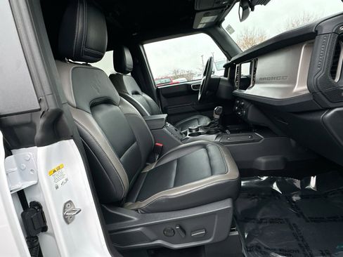 New 2025 Ford Bronco Outer Banks image 35