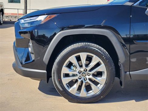 New 2025 Toyota RAV4 XLE Premium image 5