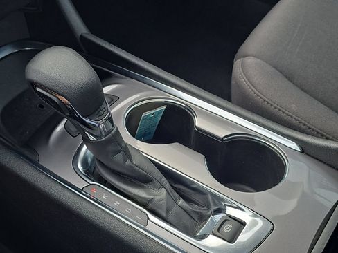 Used 2023 Chevrolet Malibu LT FWD image 21
